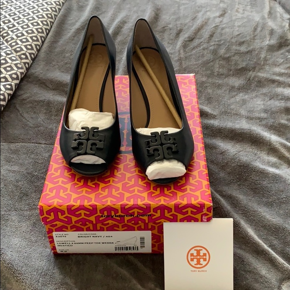 Tory Burch Lowell’s peep toe wedges - NEW (Navy)